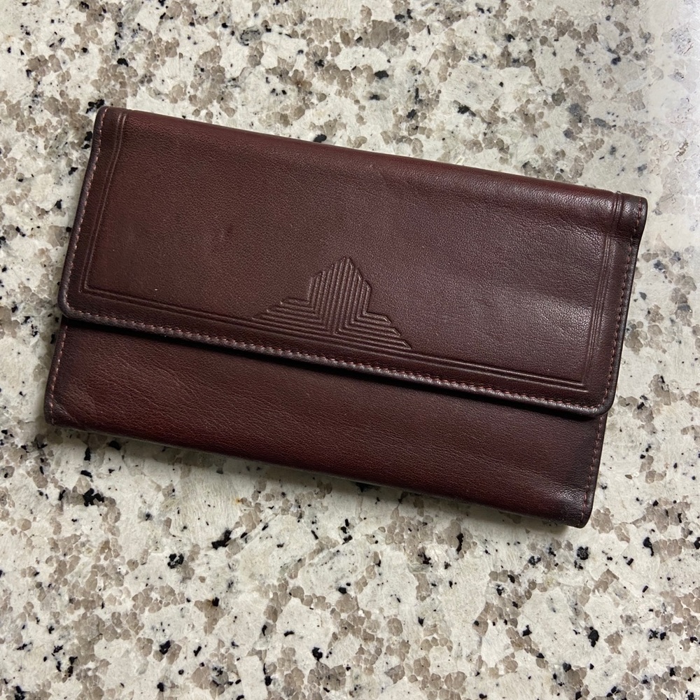 Princess Gardner Leather Wallet